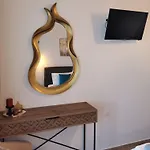 Apartamento Litsa *
