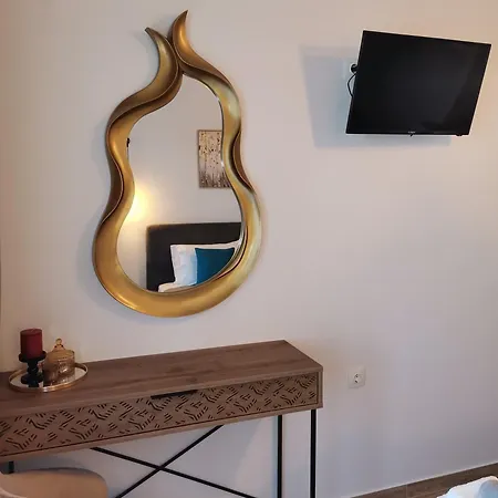 Apartment Litsa *